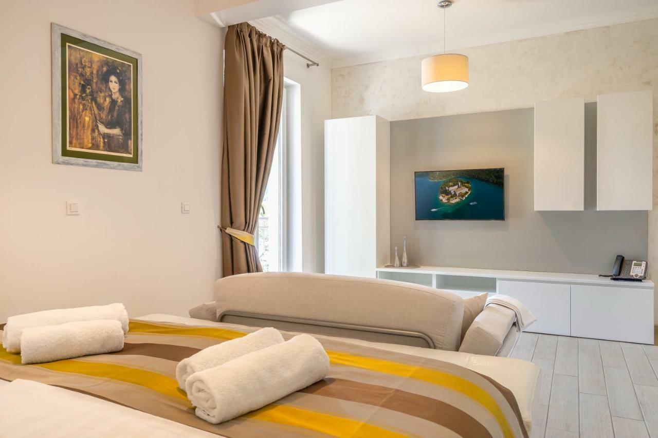 Pine Tree Boutique Apartments Saplunara Extérieur photo